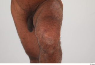 Tiago knee nude 0001.jpg